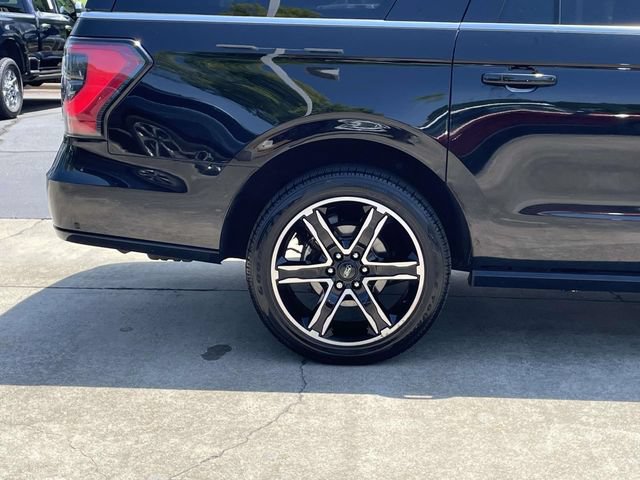 Certified 2019 Ford Expedition Max Limited w/ Equipment Group 303A AWD/4WD image 39