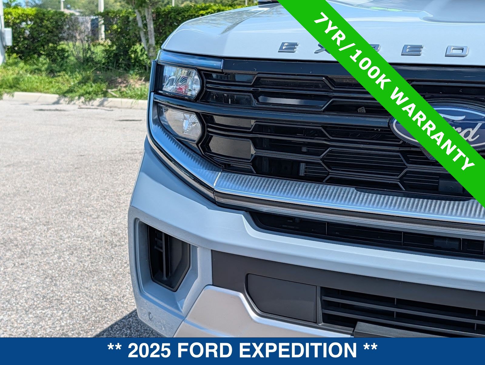 Certified 2025 Ford Expedition Platinum AWD/4WD image 10