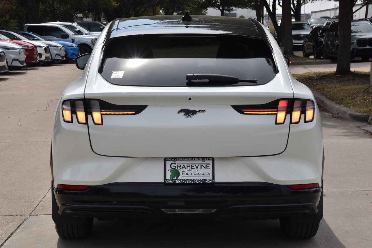 Certified 2021 Ford Mustang Mach-E Premium RWD image 9