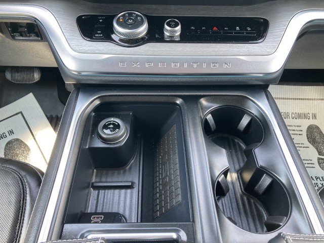 Certified 2025 Ford Expedition Max Platinum AWD/4WD image 20