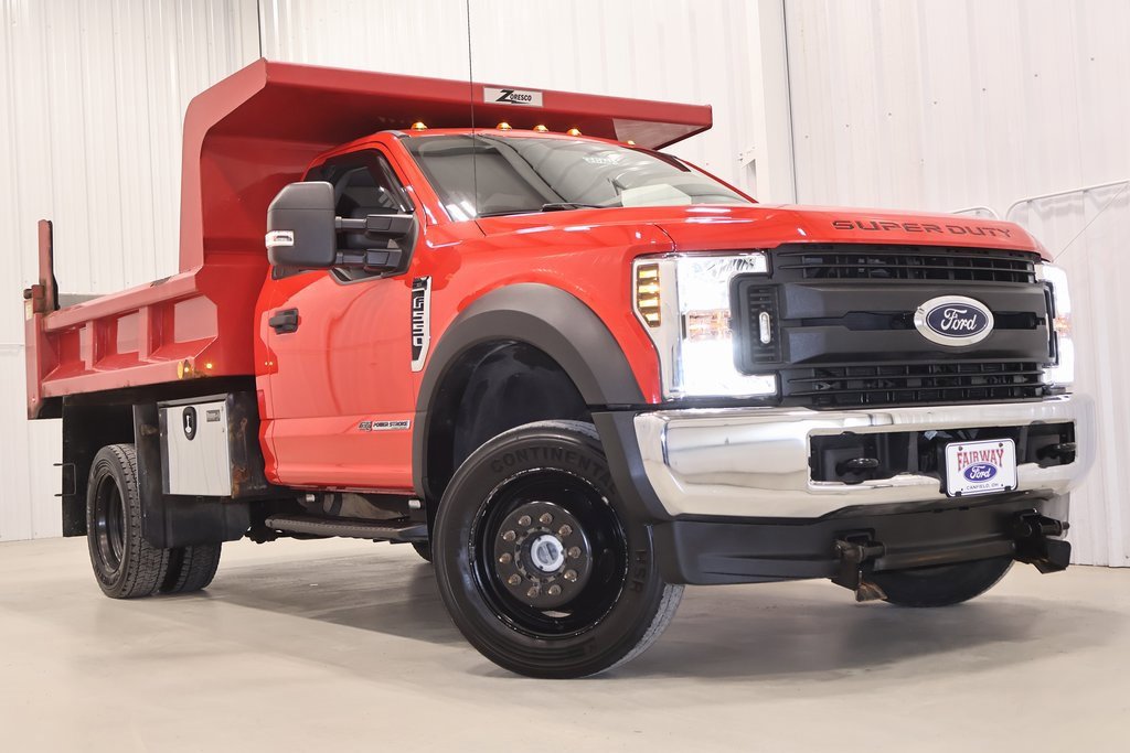 Certified 2017 Ford F550 4x4 Regular Cab Super Duty image 34