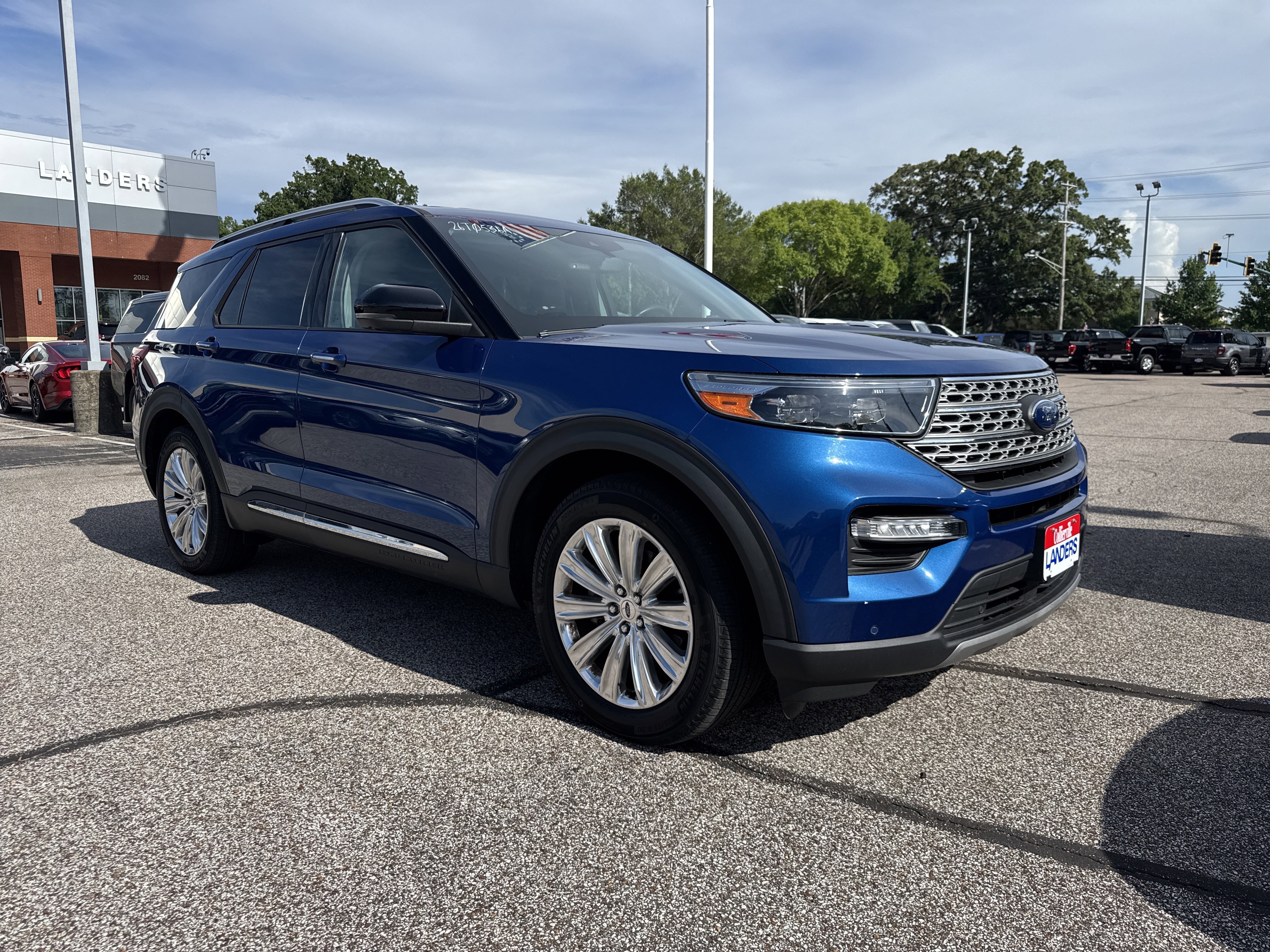 Certified 2022 Ford Explorer Limited w/ Equipment Group 301A