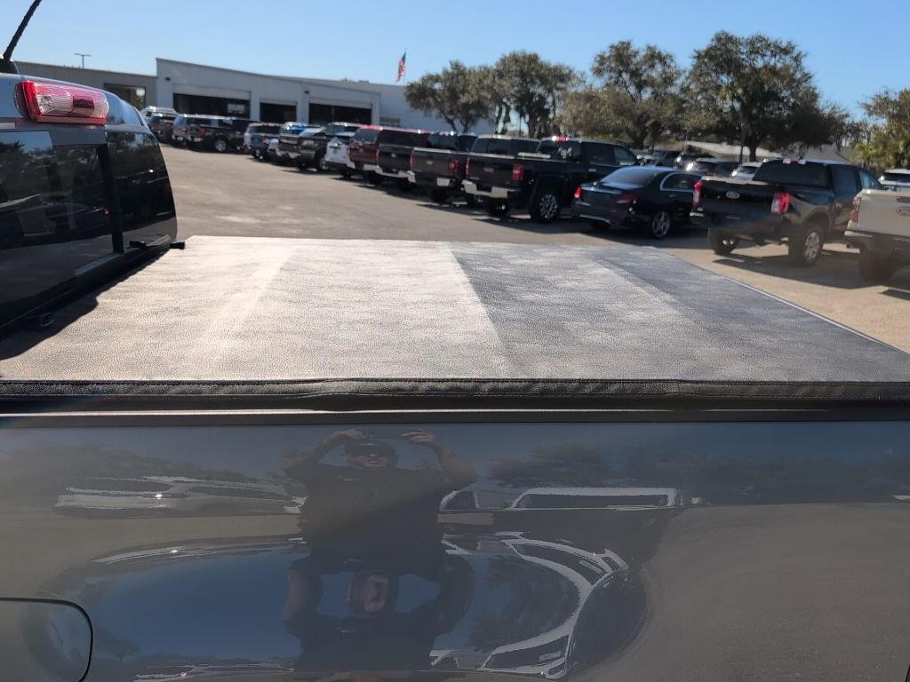 Used 2022 Chevrolet Colorado LT w/ LT Convenience Package image 14