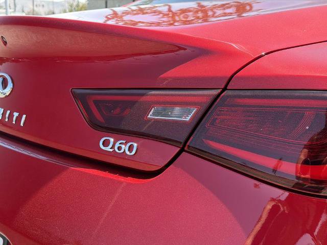 Used 2022 INFINITI Q60 3.0t Luxe w/ Cargo Package RWD image 8