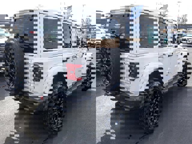 Used 2021 Jeep Wrangler Unlimited Sahara w/ Cold Weather Group image 6