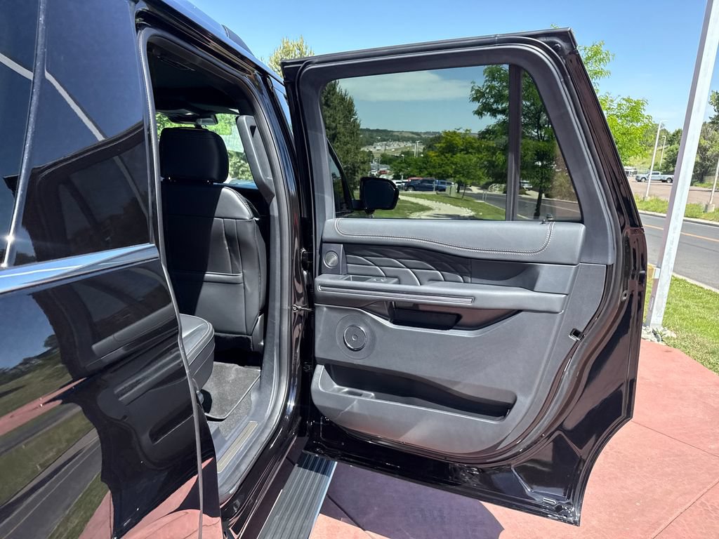 Certified 2024 Ford Expedition Max Platinum AWD/4WD image 24