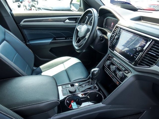 Used 2021 Volkswagen Atlas Cross Sport SEL AWD/4WD image 34