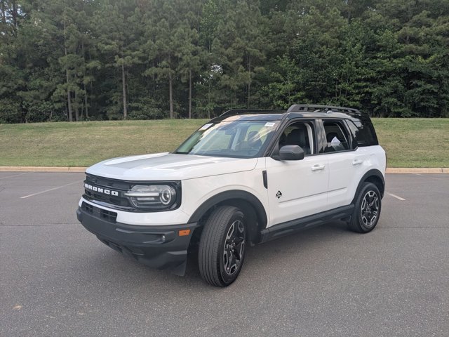 Certified 2024 Ford Bronco Sport Outer Banks w/ Tech Package AWD/4WD image 3