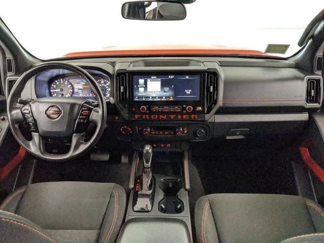 Used 2025 Nissan Frontier PRO-4X AWD/4WD image 8