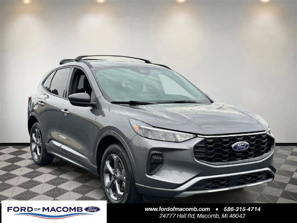 Certified 2024 Ford Escape ST-Line w/ Tech Pack #1 AWD/4WD image 1