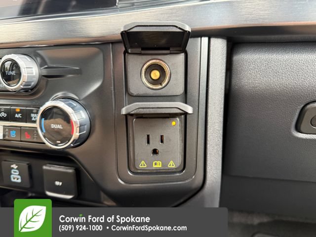 Certified 2025 Ford F350 Lariat w/ Camper Package AWD/4WD image 32