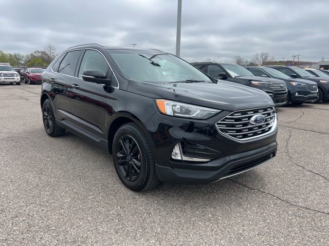 Certified 2019 Ford Edge SEL image 3