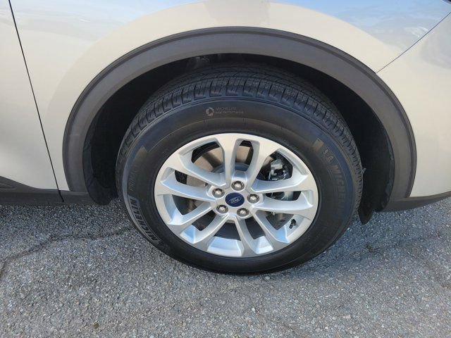 Certified 2020 Ford Escape SE AWD/4WD image 12