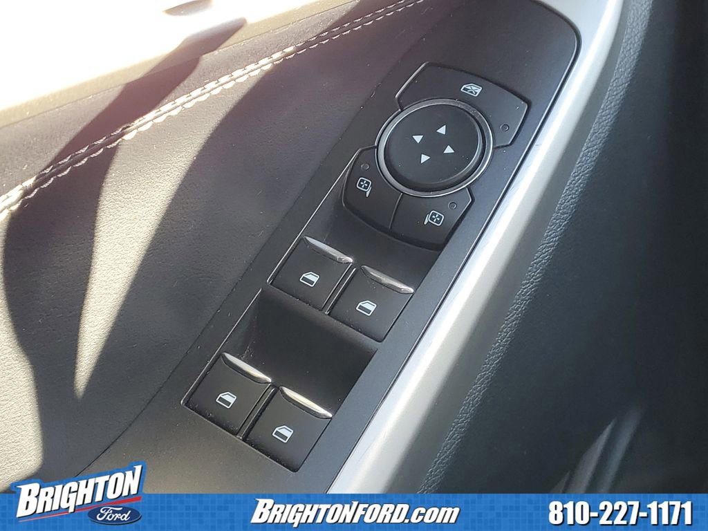 Certified 2023 Ford Explorer XLT image 17
