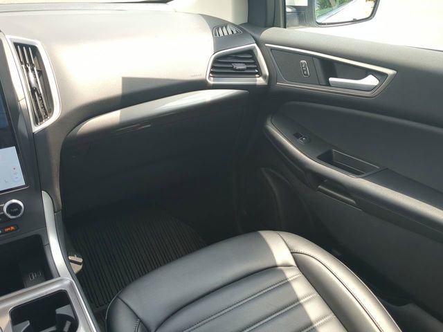 Certified 2023 Ford Edge SEL w/ Convenience Package AWD/4WD image 17