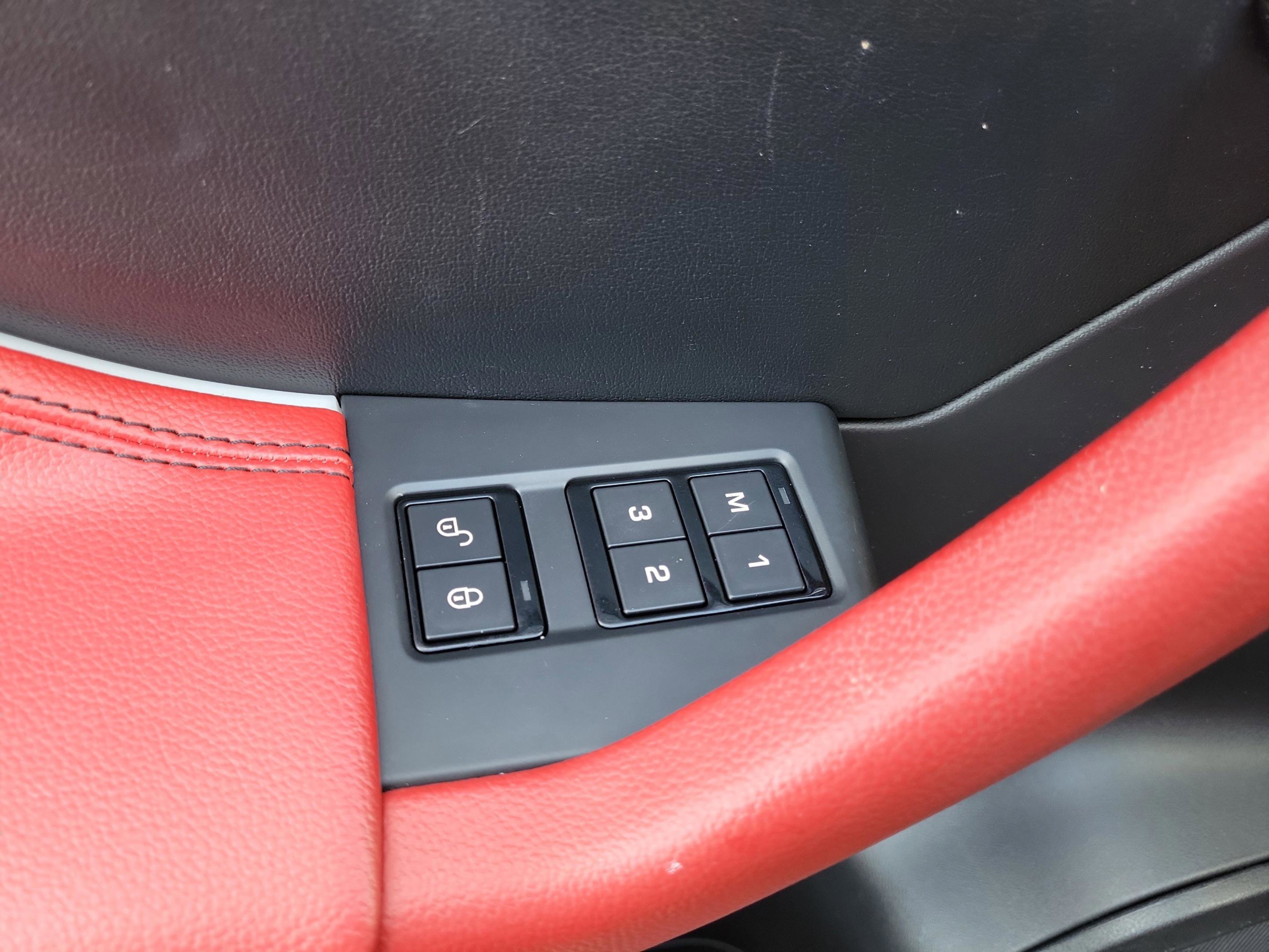 Used 2020 Jaguar F-PACE S AWD/4WD image 19