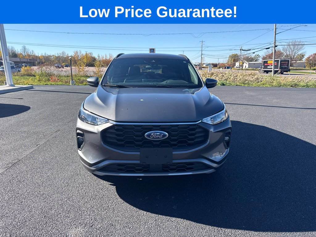 Certified 2023 Ford Escape ST-Line Select w/ Tech Pack #1 AWD/4WD image 11