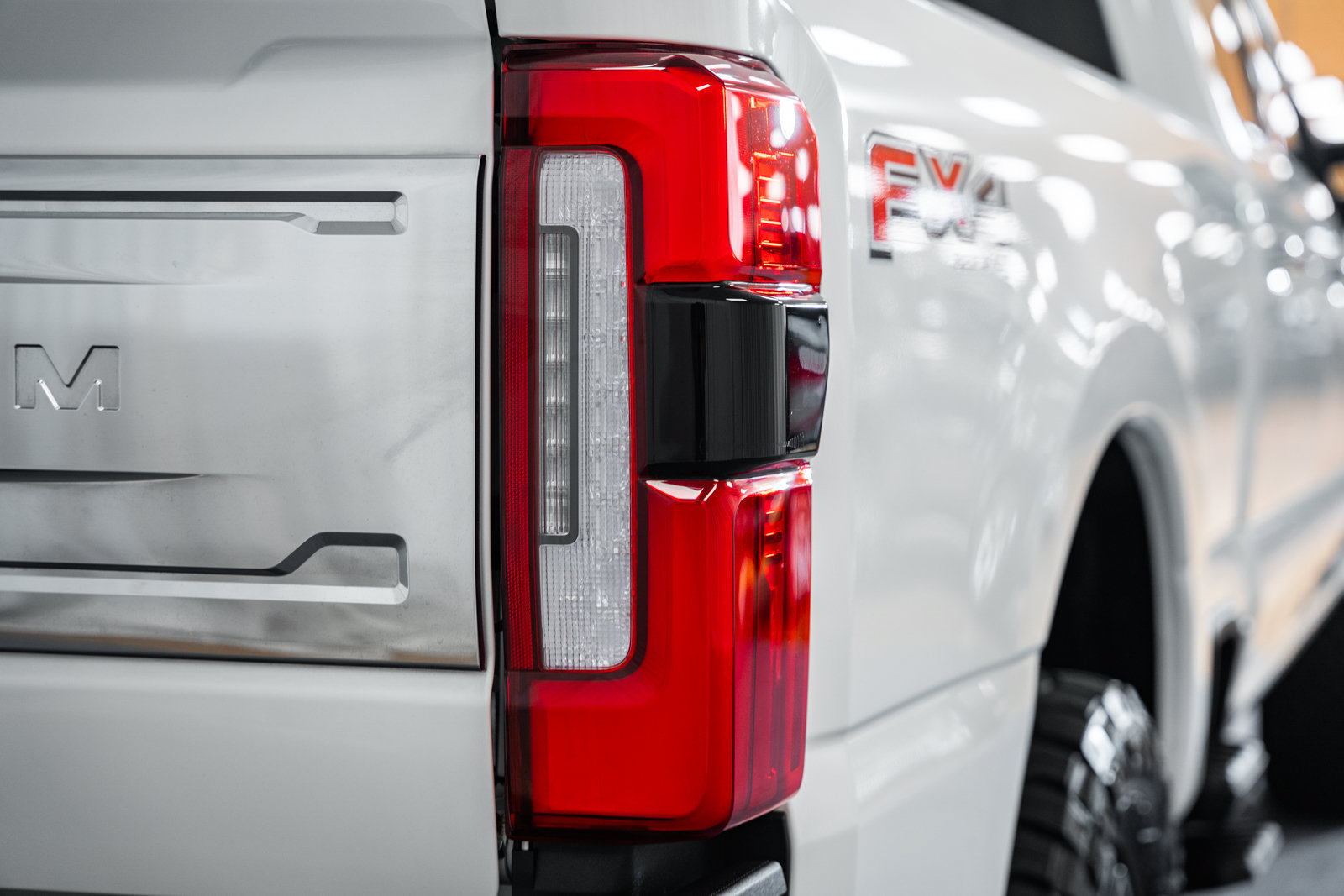 Certified 2024 Ford F250 Platinum AWD/4WD image 7