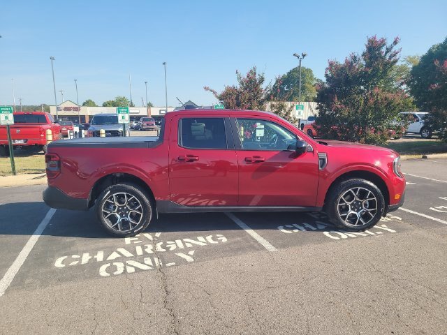 Certified 2026 Ford Maverick Lariat w/ 4K Tow Package AWD/4WD image 4