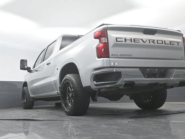 Used 2021 Chevrolet Silverado 1500 LT w/ Z71 Off-Road Package AWD/4WD image 22