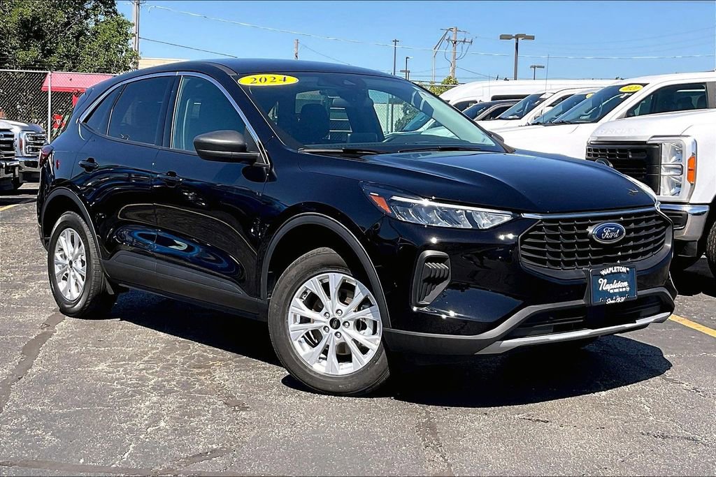 Certified 2024 Ford Escape Active AWD/4WD image 35