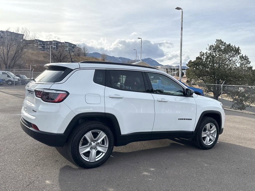 Used 2022 Jeep Compass Latitude w/ Convenience Group image 5