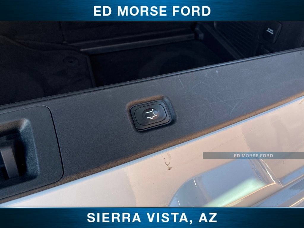 Certified 2025 Ford Expedition Active AWD/4WD image 14