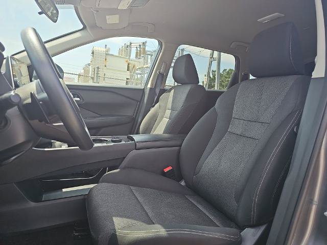 Used 2024 Nissan Rogue SV AWD/4WD image 15