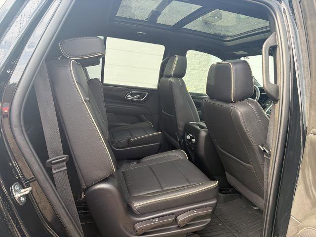 Used 2022 GMC Yukon SLT w/ SLT Premium Package image 25