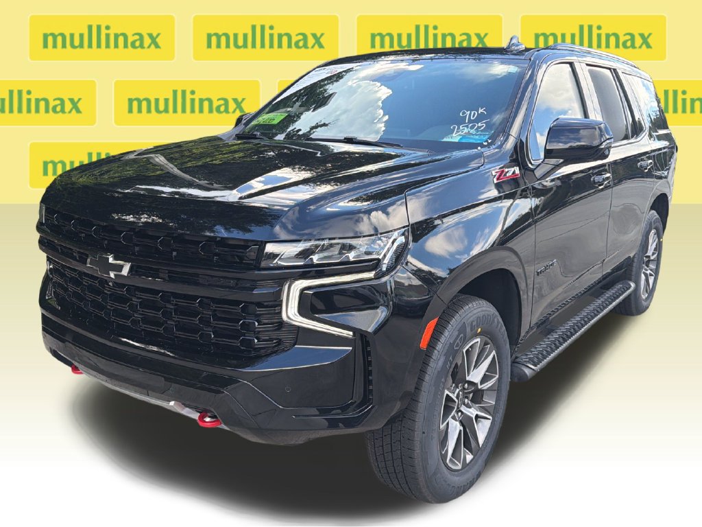 Used 2023 Chevrolet Tahoe Z71 w/ Luxury Package AWD/4WD image 14