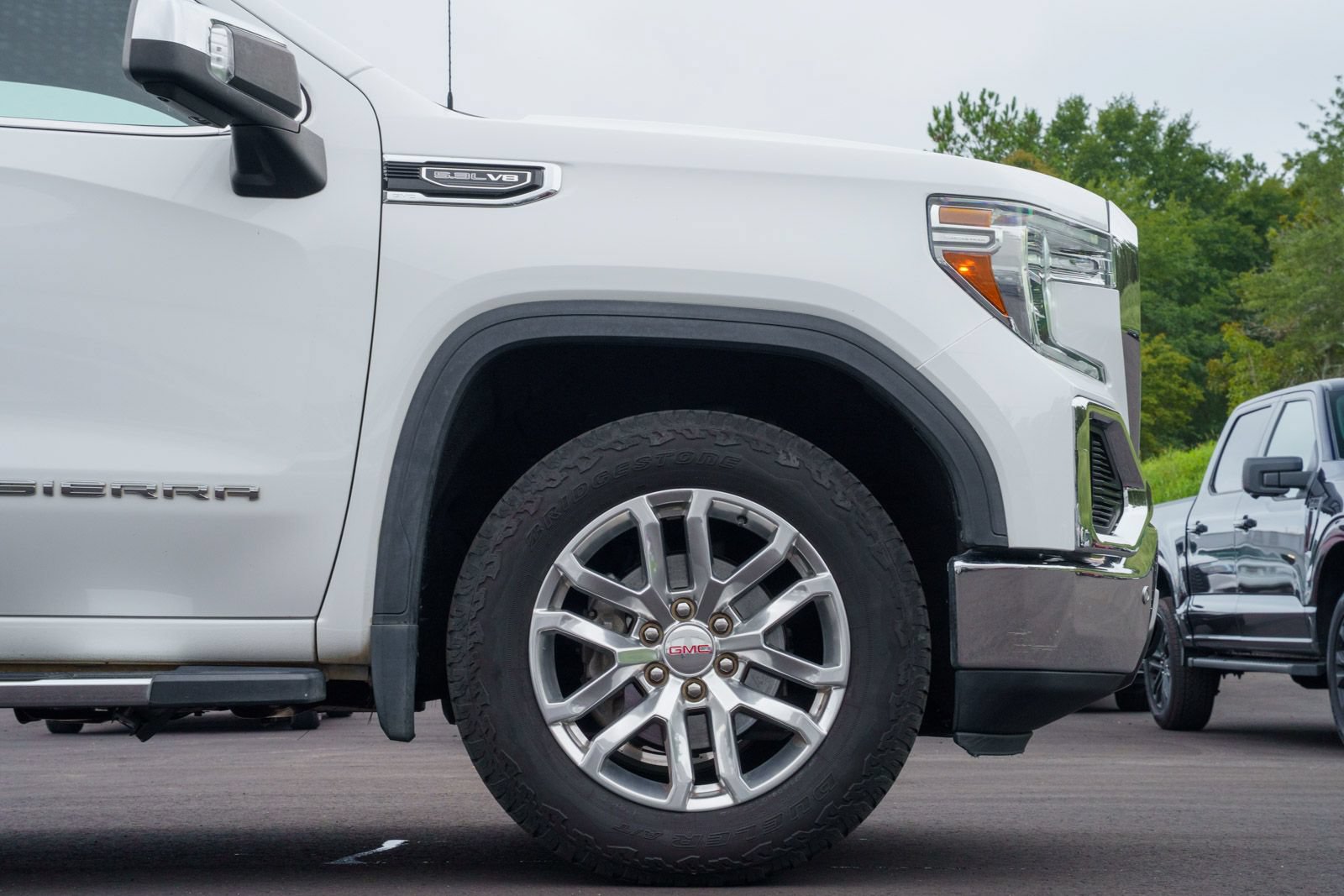 Used 2020 GMC Sierra 1500 SLT w/ SLT Premium Plus Package AWD/4WD image 9
