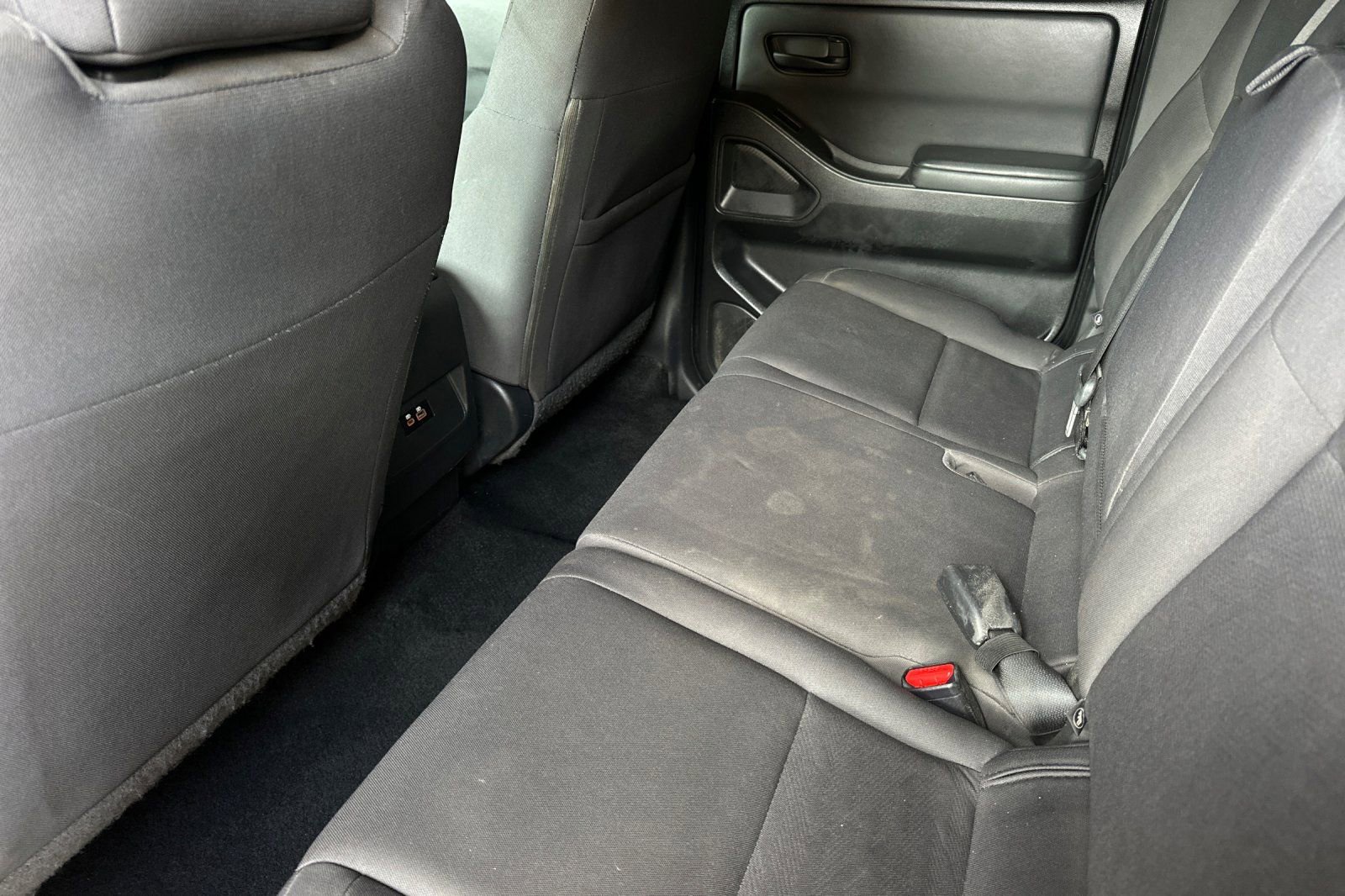 Used 2022 Nissan Frontier S w/ Technology Package image 11