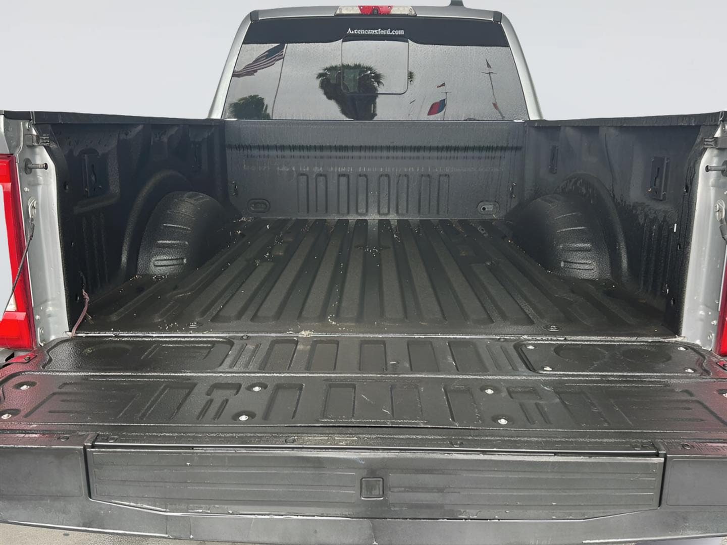Certified 2023 Ford F250 Lariat w/ Tow Technology Package AWD/4WD image 2