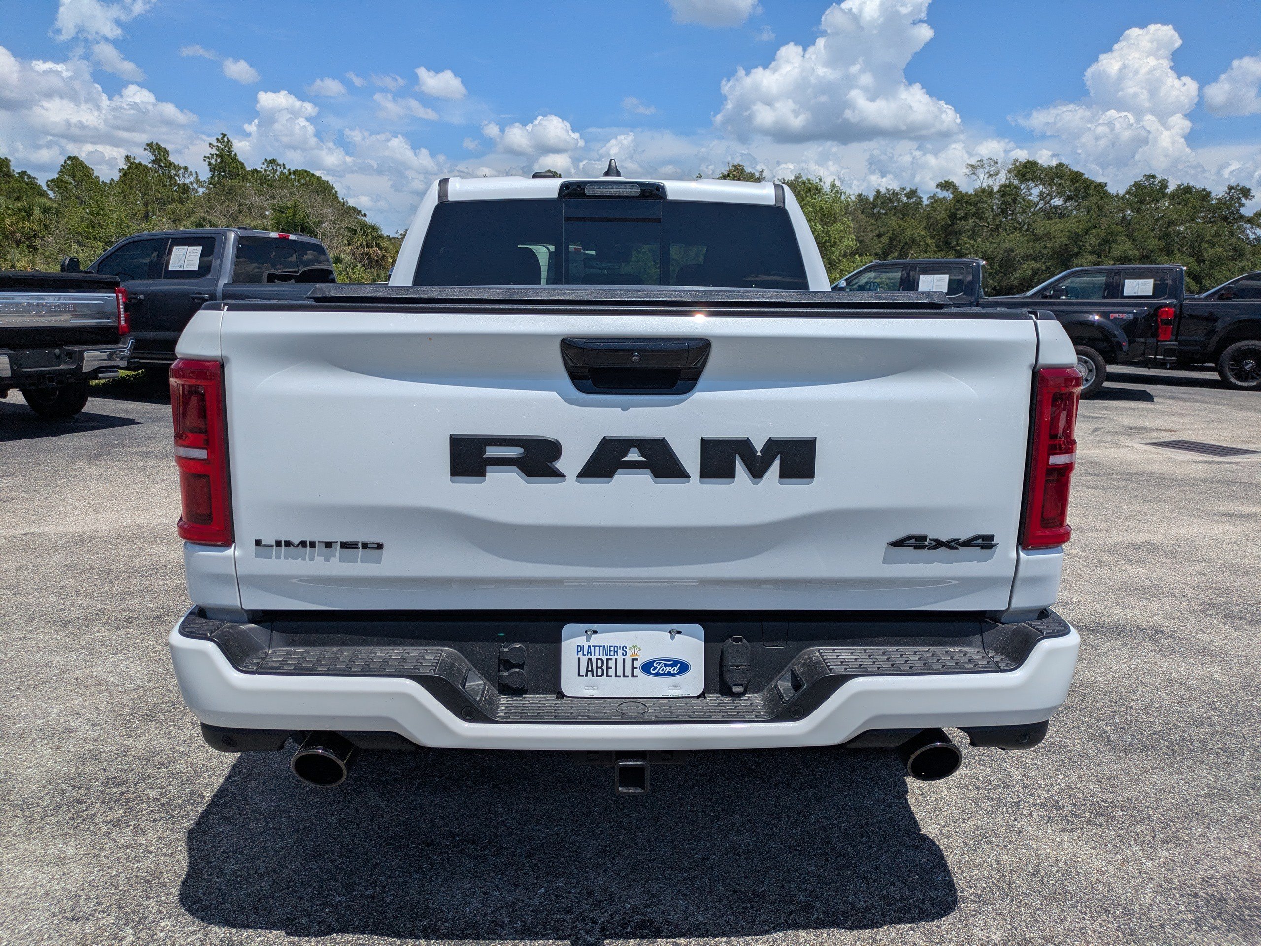 Used 2026 RAM 1500 Limited AWD/4WD image 5
