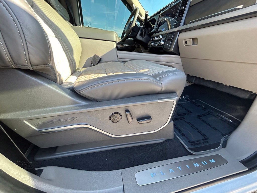 Certified 2025 Ford F350 Platinum w/ Platinum Plus Package AWD/4WD image 26