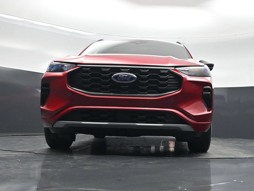 Certified 2023 Ford Escape ST-Line w/ Tech Pack #1 FWD image 43