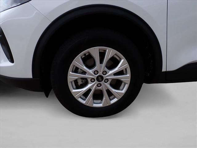 Certified 2025 Ford Escape Active AWD/4WD image 7