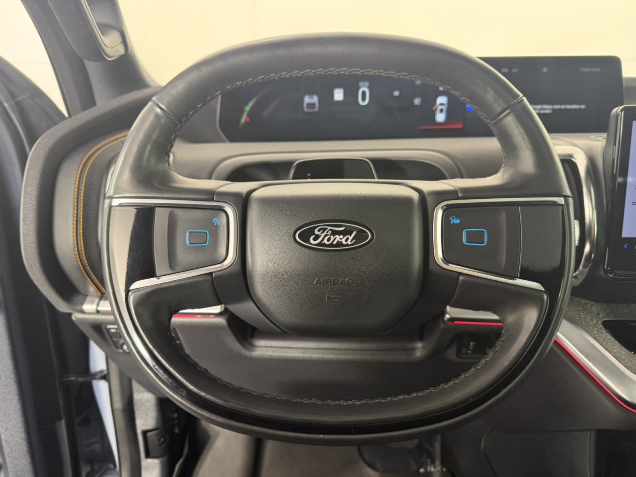 Certified 2025 Ford Expedition Tremor AWD/4WD image 24