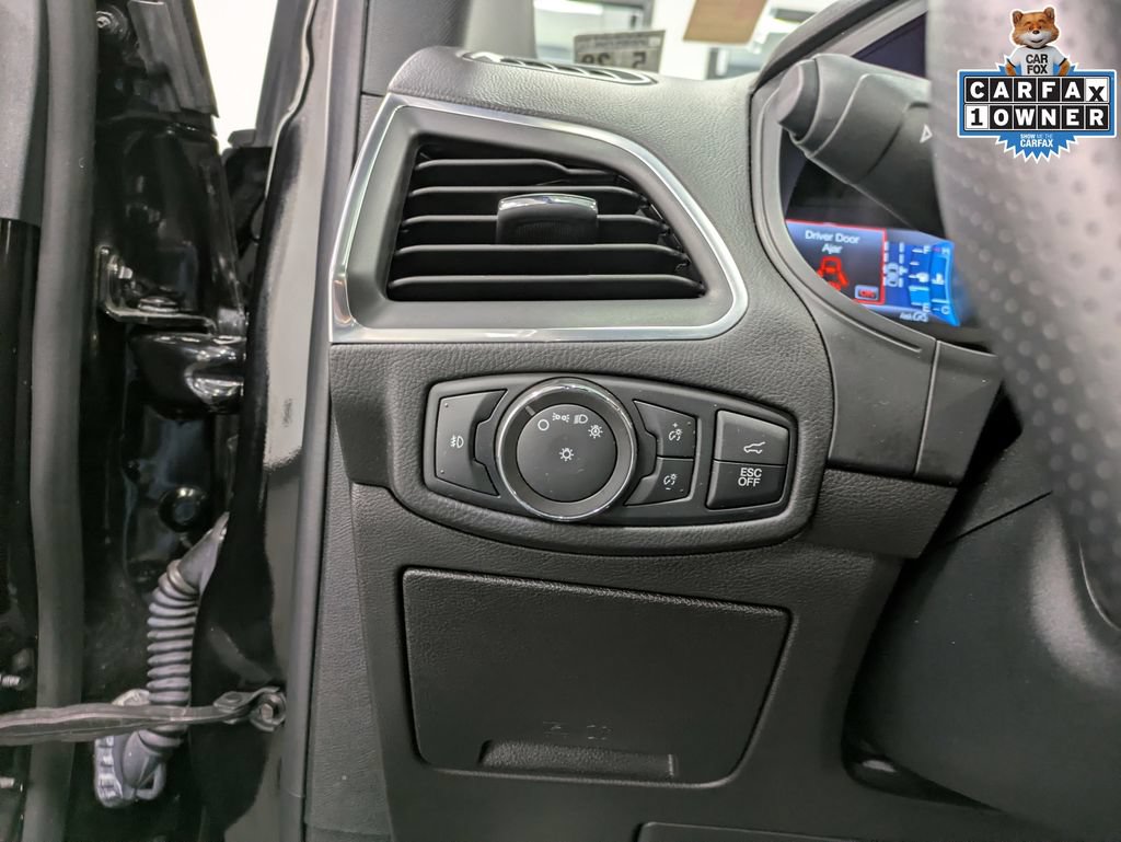 Certified 2022 Ford Edge ST w/ Equipment Group 401A AWD/4WD image 23