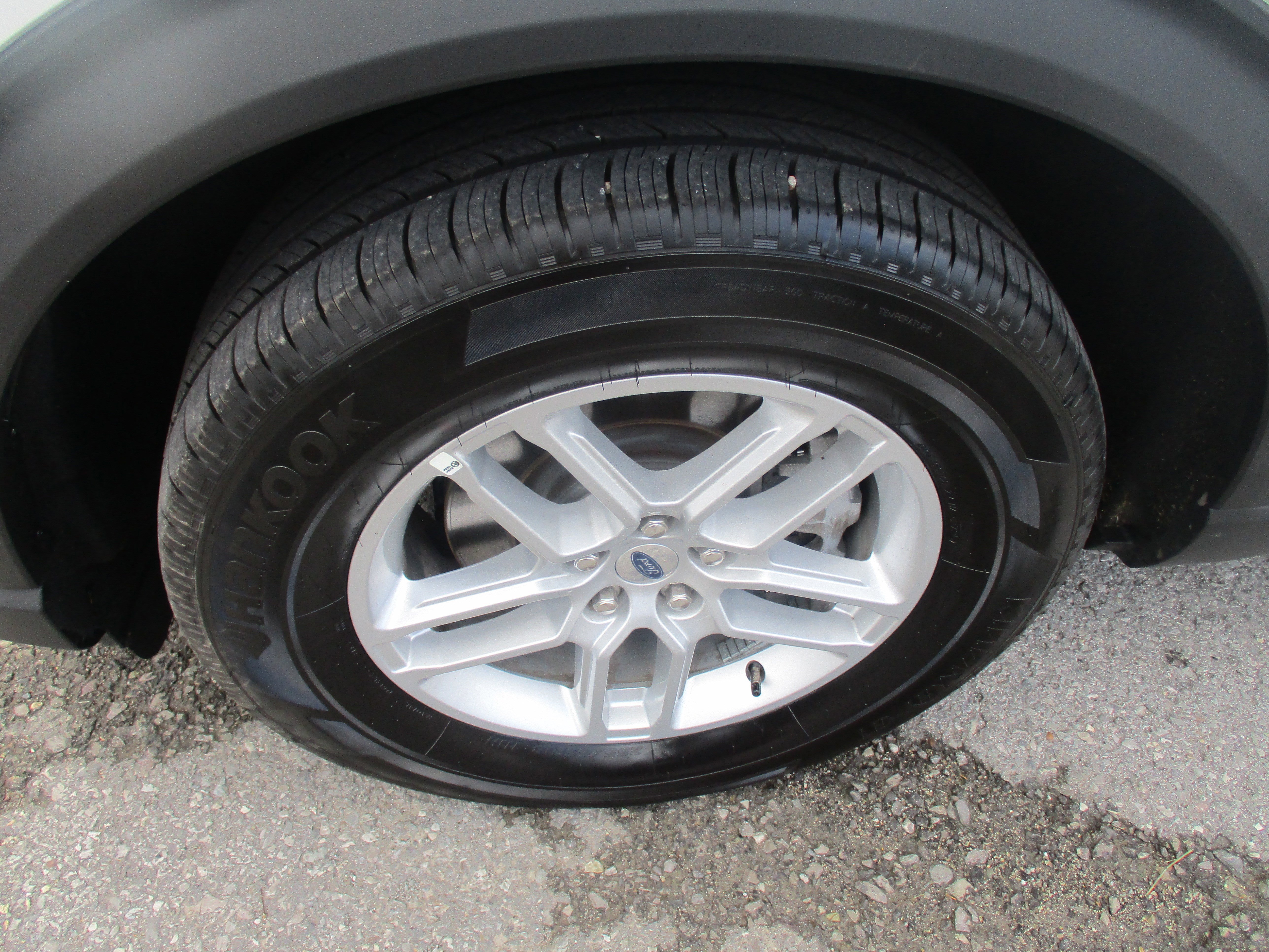 Certified 2025 Ford Explorer Active image 10