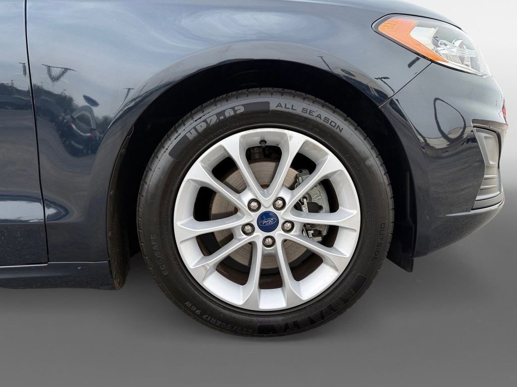 Certified 2020 Ford Fusion SE image 10