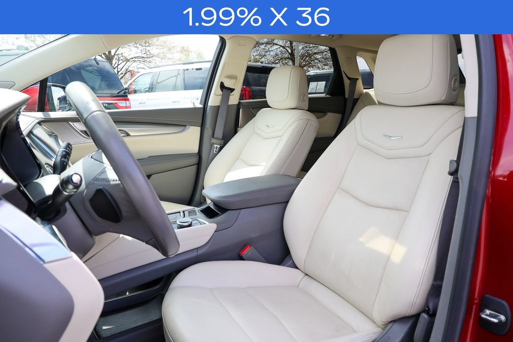 Used 2021 Cadillac XT5 Premium Luxury w/ LPO, Floor Liner Package AWD/4WD image 36