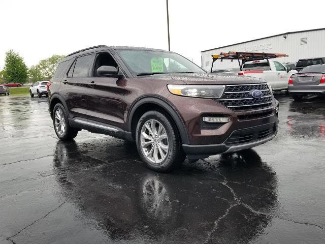 Certified 2020 Ford Explorer XLT w/ Equipment Group 202A AWD/4WD image 8