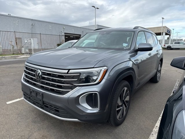 Used 2024 Volkswagen Atlas SE