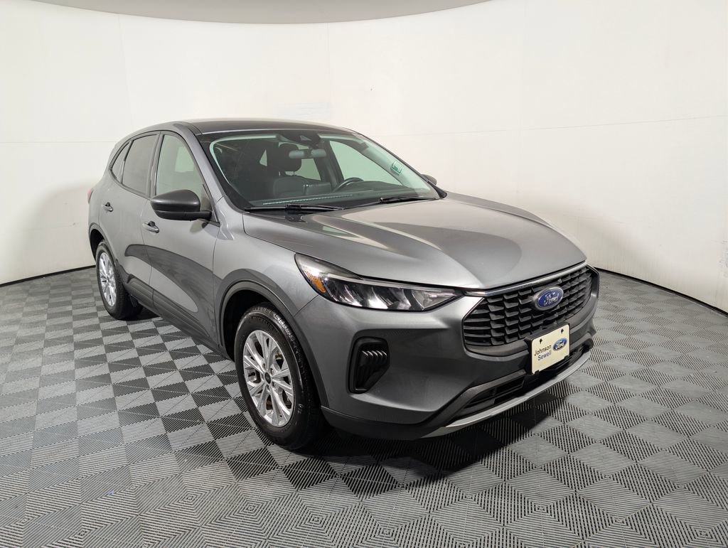 Certified 2025 Ford Escape Active FWD image 5