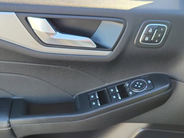 Certified 2023 Ford Escape Platinum image 26