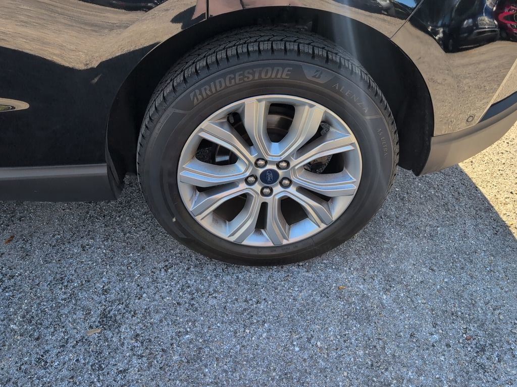 Certified 2020 Ford Edge Titanium w/ Equipment Group 301A image 12