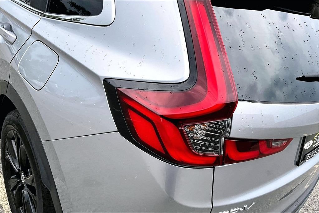 Used 2023 Honda CR-V Sport Touring image 29