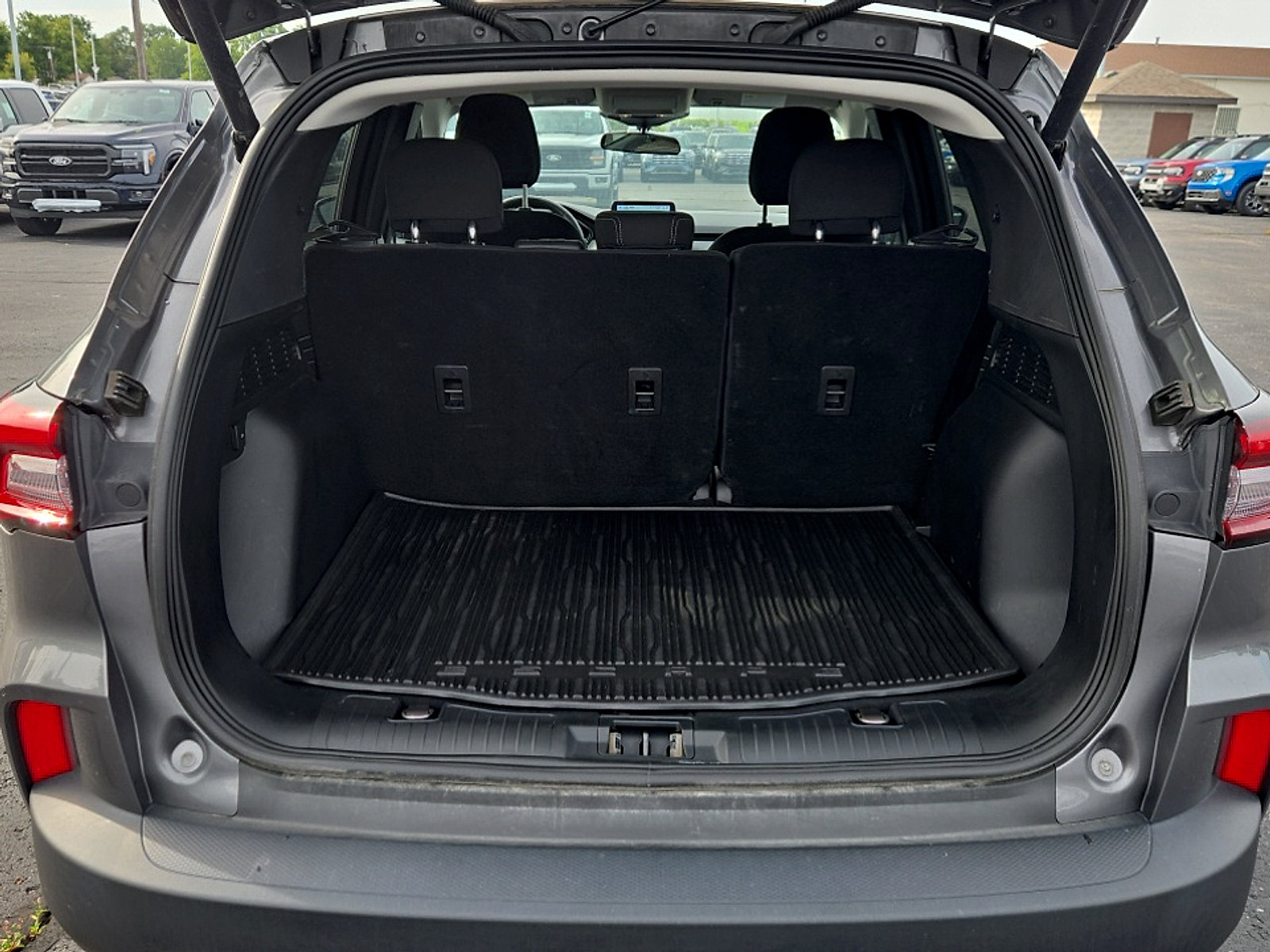 Certified 2023 Ford Escape Active AWD/4WD image 23