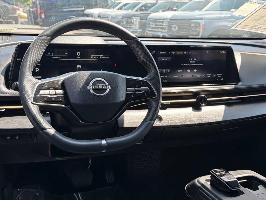 Used 2024 Nissan Ariya FWD image 33